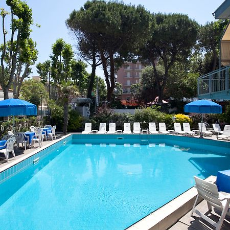Hotel Metropolitan Bellaria-Igea Marina Buitenkant foto